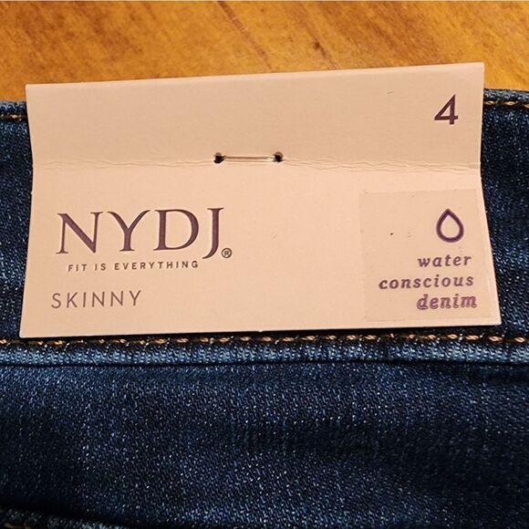 NWT NYDJ Ami Skinny Quinn Jeans Size 4 - Picture 4 of 5